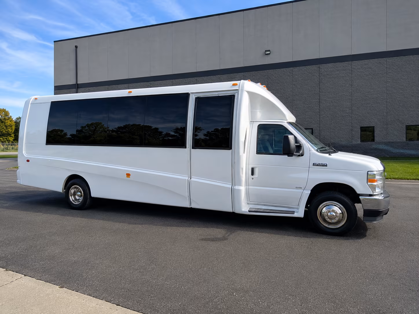 bus rentals for bands performers and touring groups in salt lake city