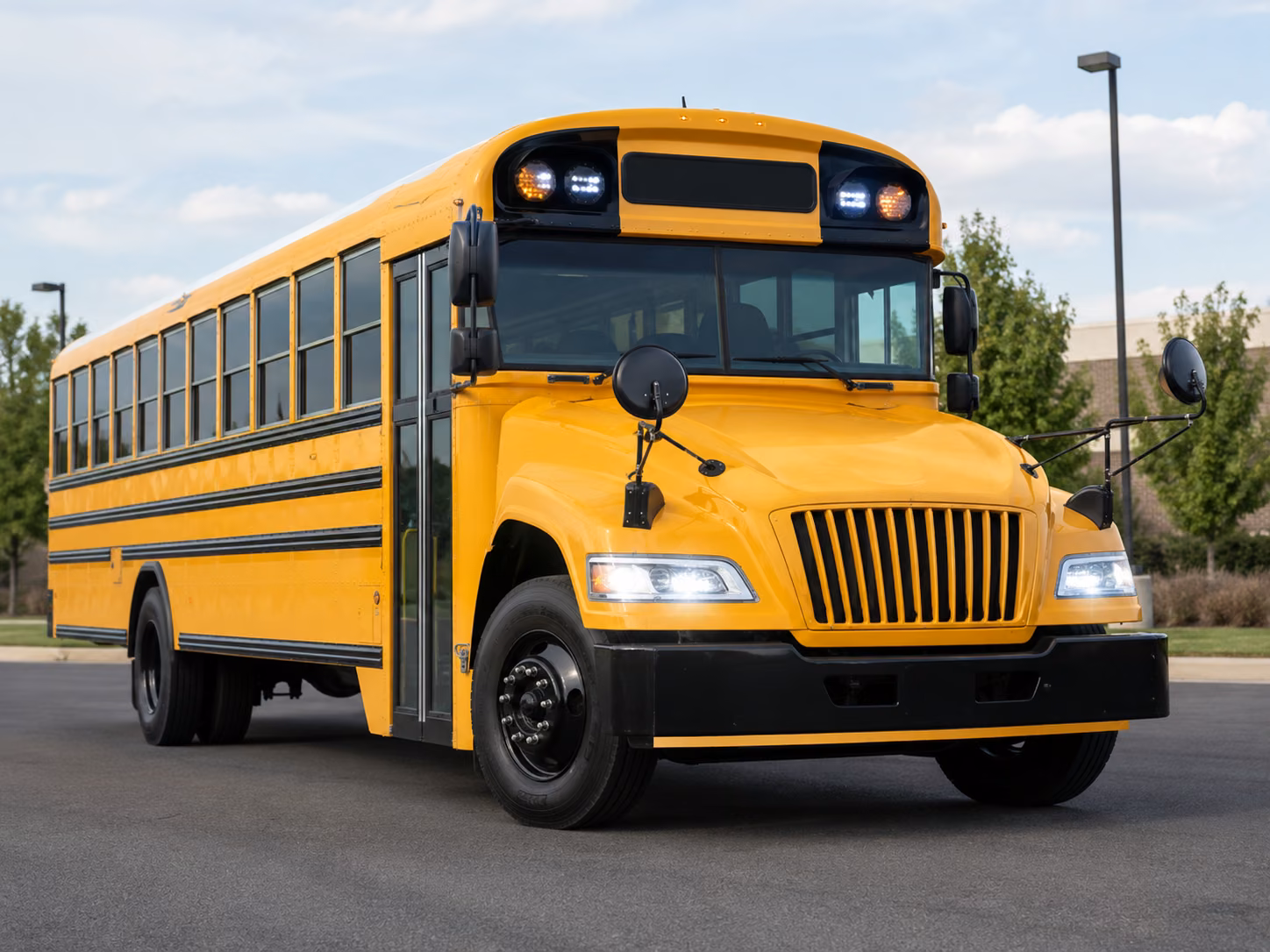 school buses for thanksgiving point and lehi area field trips